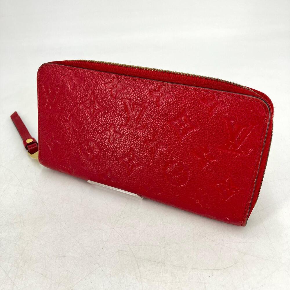 LOUIS VUITTON Zippy Wallet Long